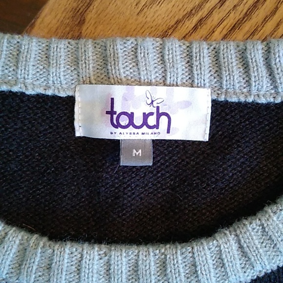 San Antonio Spurs Sweater Size Medium - Picture 3 of 3